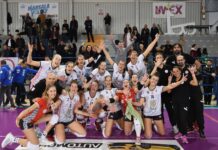 Volley A2 F, Ipag Sorelle Ramonda Montecchio espugna il Palabellina: 3-2 al tie break con Marsala Ipag Sorelle Ramonda Montecchio festeggia dopo la vittoria a Marsala