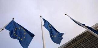Conti pubblici, Ue: Italia rispetta procedura per deficit
