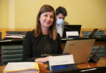 Ostanel (VcV) sull’ex stazione di Cortina d’Ampezzo: “No all’ennesimo progetto calato dall’alto” La consigliera del VcV Elena Ostanel contro il progetto della stazione di Cortina d'Ampezzo