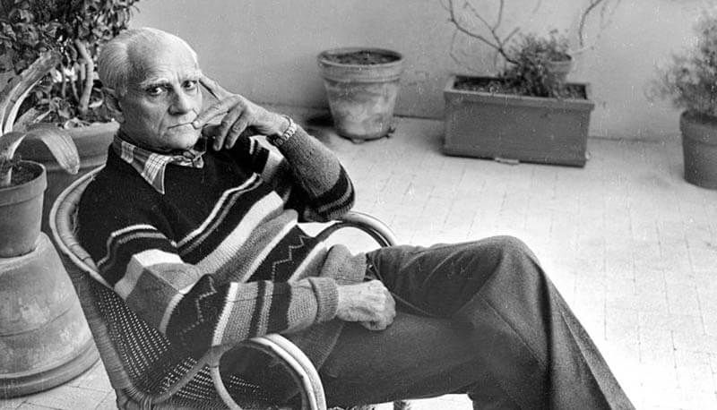 La ciociara di Alberto Moravia, foto durante in'intervista