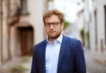 Possamai candidato sindaco di Vicenza non convince Cattaneo (FI): “Cosa ha fatto per la città da consigliere comunale e capo gruppo Pd in Veneto?” comitato Giacomo Possamai punge capogruppo del PD in Consiglio regionale sede elettorale