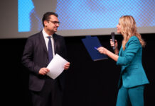 Think! Dieci relazioni “offerte” a Rucco e Vicenza per dare idee sul suo futuro Think! Il sindaco Francesco Rucco con la conduttrice Alessandra Viero