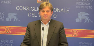 Valdegamberi replica a Europa Verde: raccolte firme modesta, minacce di querele, pensiero unico imposto con la violenza a reti unificate russia stato terroristico Stefano Valdegamberi Utero in affitto Grandi carnivori