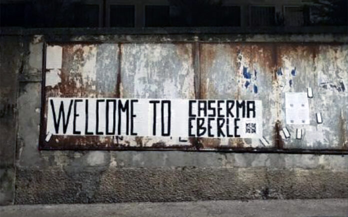 striscione liceo paolo lioy vicenzaazione studentesca