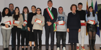 Borse di studio, premiati 19 studenti dall’Amministrazione comunale di Montebello Vicentino borse di studio montebello vicentino
