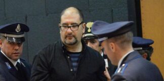 Caso Cospito, il magistrato Giovanni Schiavon al ministro Nordio: per difendere lo Stato ricorra all’alimentazione forzata caso Delmastro e Alfredo Cospito (foto Il Riformista)