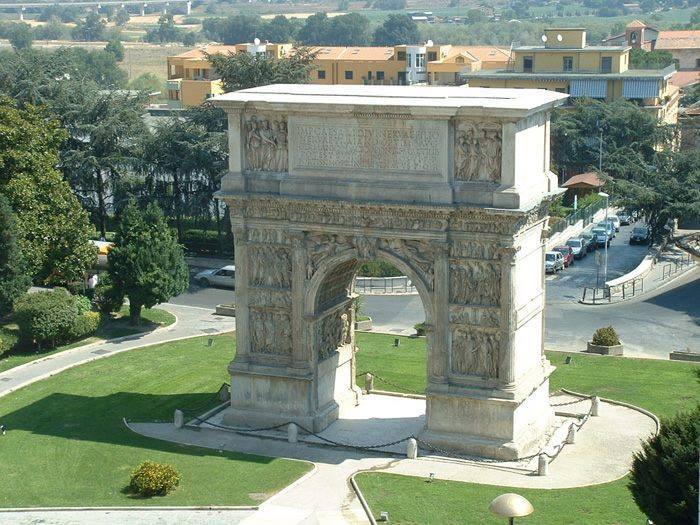 Arco di traiano benevento