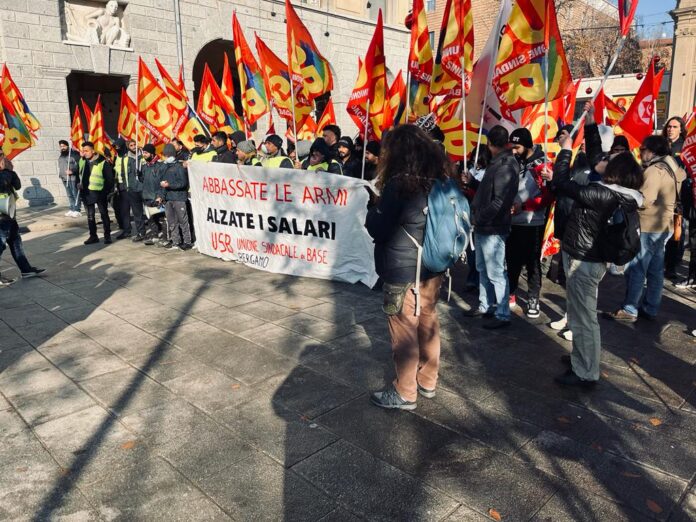 Usb: lavoratori della logistica manifestano a Bergamo