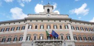 Manovra, ok finale dopo Natale: da pensioni a rimborsi per ministri non eletti, le novità