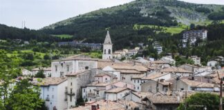 Pescocostanzo e Roccaraso in Abruzzo, paradisi degli sciatori nel centro Italia Pescocostanzo, Panorama dall'Eremo di Sant'Antonio, ph. Simona Servillo