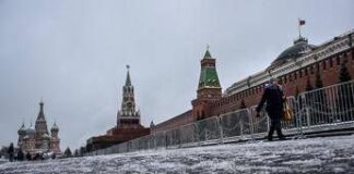 Ucraina, Ue amplia lista sanzioni Russia: colpiti anche gli influencer di Putin