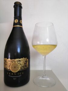 Vernice Brut, NATIV