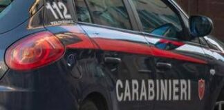 Violenza sessuale in strada a Gallarate, arrestato 35enne: si era nascosto in un letto a cassettone