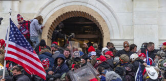 Capitol Hill, Commissione Parlamentare ha chiesto di incriminare Donald Trump per almeno quattro reati capitol hill