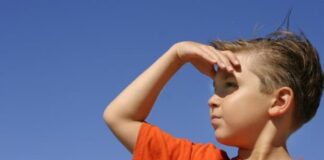 Manovra di bilancio per il 2023, Walter Mauriello (presidente di Meritocrazia Italia): “Visione, e azione” Bambino guarda al futuro