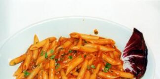 Aggiungi un posto a tavola che c’è un bambino in più, sconti al ristorante per le famiglie