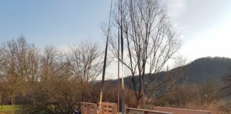 Lago di Fimon: posato il nuovo ponte pedonale per percorrere un anello di 5 km di incanto naturale Lago di Fimon, nuovo ponte