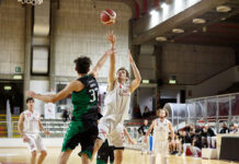 Civitus Allianz Vicenza guida classifica premio under 21: Cernivani, amichevole e scuse spettatore patavino al biancorosso Nicolò Ianuale Zocca (Civitus Allianz Vicenza)