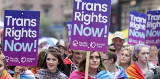 Sunak blocca la legislazione scozzese che facilita il cambio di genere Sunak