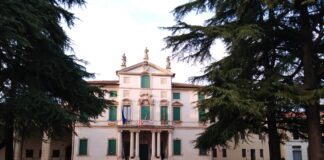 Dueville stupisce da Villa Monza al Duomo fino al percorso biblico “Evangelium” dueville