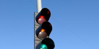 Incrocio di viale X Giugno Vicenza, lavori all’impianto semaforico