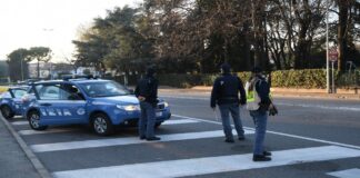 Thiene: arrestato italiano con 77 grammi di cocaina. Droga e denaro sequestrati polizia controlli thiene schio interforze a cocaina