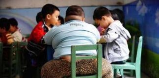 Come parlare di peso con i figli senza timori, la guida dei pediatri