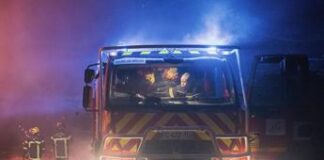 Incendio doloso devasta palazzo a Nizza, 7 morti: 3 sono bambini
