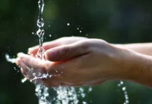 Elezioni Regionali Veneto: Acqua Bene Comune Vicenza lancia l’allarme: “Tema acqua assente nei programmi”, e chiede impegni vincolanti acqua bene comune vicenza pubblico etra