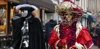 Codici: per Carnevale occhio alle prenotazioni e alle maschere carnevale