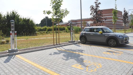 Stazioni ricarica Stazioni ricarica
