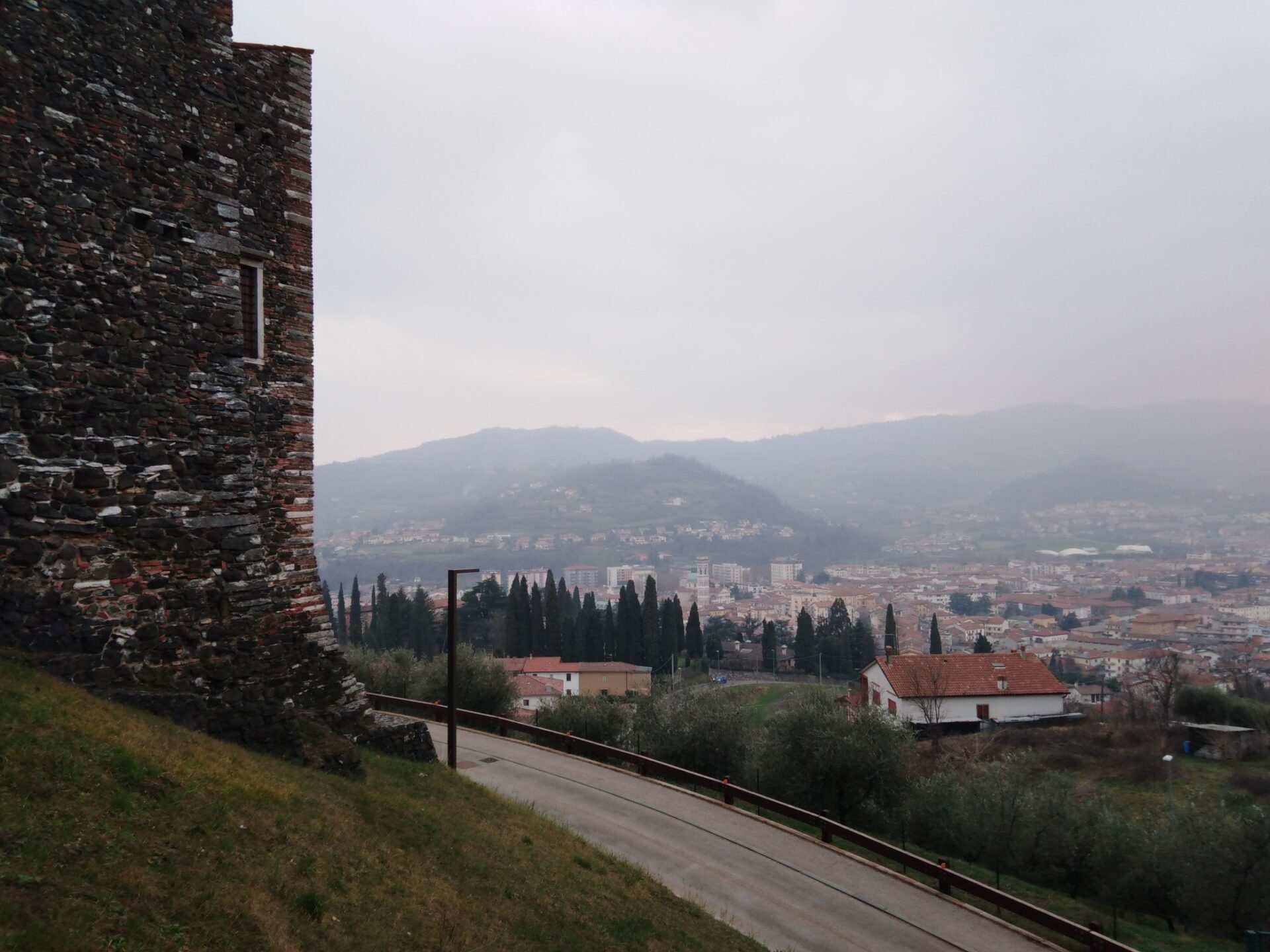 Il panorama su Arzignano visto dalla rocca. Foto: Marta Cardini