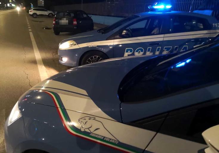 Controllo tra i vari controlli Polizia di Stato di Vicenza sale scommesse prostitute droga a vicenza spaccate edificio abbandonato