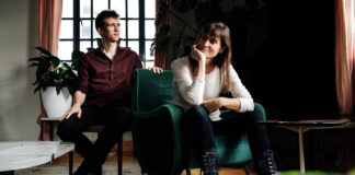 Viktoria, violinista, e Misha, contrabbassista: madre e figlio. Il 13 marzo la Società del Quartetto propone il duo al Teatro Comunale di Vicenza Viktoria, violinista, e Misha, contrabbassista: madre e figlio