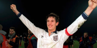 Gary Lineker, leggenda dello sport britannico reintegrata alla BBC dopo uno scontro sulla politica migratoria Gary Lineker