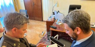 Il comandante americano Matthew Gomlak ricevuto in Provincia di Vicenza dal presidente Andrea Nardin Matthew Gomlak