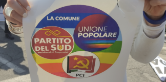 Unione Popolare, coordinamenti nei diversi territori per la fase costituente del partito di Luigi de Magistris Il simbolo La Comune con Unione Popolare, Pci e Partito del Sud