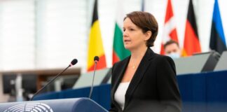 Canone Rai, Bizzotto (Lega): “Azzeramento in 5 anni. Presentato disegno di legge al Senato” Mara Bizzotto su Trump lupi