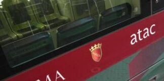 Sciopero Atac oggi a Roma, stop bus e metro: gli orari
