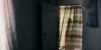 Le donne afghane divorziate sotto il precedente governo temono di essere considerate adultere divorzio