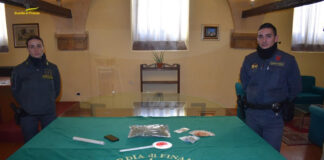 Trapper vicentini mostrano droga nei video, denunce e arresti per spaccio gdf vicenza droga trapper vicentini