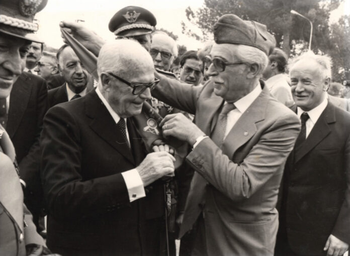 Marcello Mantovani con Sandro Pertini