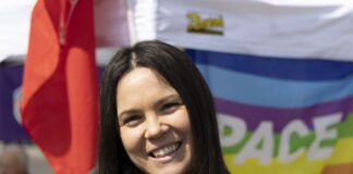 Annarita Simone, candidata sindaca La Comune, il 18 aprile da Donna Chiama Donna: “Su politiche di genere pesa contrapposizione capitale lavoro” Annarita Simone (La Comune) Mariano Bianchin