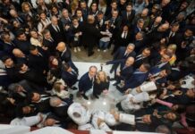 Vinitaly, Zaia parla di “edizione record” e chiede al Governo di confermare Verona come unica vetrina del vino italiano Vinitaly 2023 Zaia Meloni