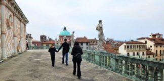 Basilica del Palladio a Vicenza, Dal Pra Caputo (PD Vicenza) a Siotto: “La terrazza ancora chiusa. Incuria si riflette anche nel calo dei visitatori” Terrazza basilica palladiana