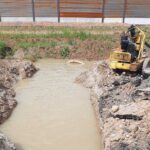 Strada Biron di Sotto a Vicenza, grossa perdita idrica durante lavori: intervento d’urgenza Viacqua biron di sotto