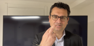 Rucco ricandidato. Promesse: “I miei prossimi primi 100 giorni”. Servizio: “Anziani ai Ferrovieri tranquilli per medici”. Campagna: giovedì chiusura con i partiti Francesco Rucco e il gesto scaramantico