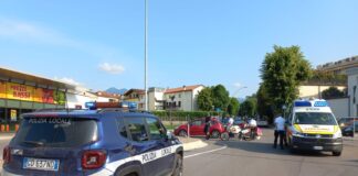 Indagine Vacanze Sicure 2023 realizzata dalla Polizia Stradale, Assogomma e Federpneus: pericolo pneumatici non conformi Incidente moto auto