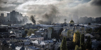 La Russia estende l’accordo sul grano mediato dalla Turchia, ma continua a bombardare Kyiv grano ucraina