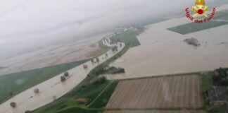 Maltempo in Emilia Romagna, allagamenti e vittime. Solidarietà: vigili del fuoco e protezione civile dal Veneto Maltempo Emilia Romagna